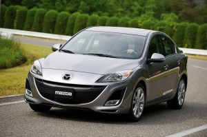 De nieuwe Mazda3 sedan geeft een goed beeld van hoe Mazda haar familiegezicht gestalte geeft