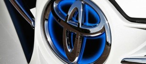 Toyota logo nose