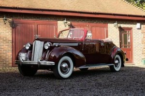 1939_Packard_120
