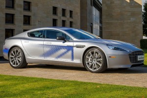 Aston-Martin-RapidE-Concept-1