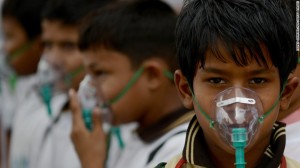 Delhi - CNN 151230122312-delhi-air-pollution-kids-780x439