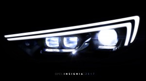 1-Opel-Insignia-IntelliLux-LED-Matrix-Light
