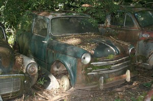 Fiat 1100 wrecked