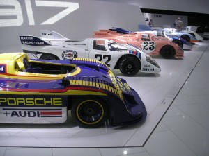 Porsche Le Mans 1280px-Stuttgart_Jul_2012_47_(Porsche_Museum_-_Porsche_racing_cars)