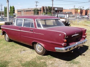 Opel kapitan 1960 - red derelict